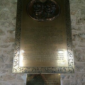 Memorial to Ernest and Lilian Carter at Longcot Church