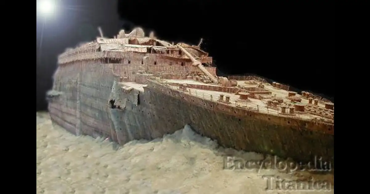 Titanic Wreck Model